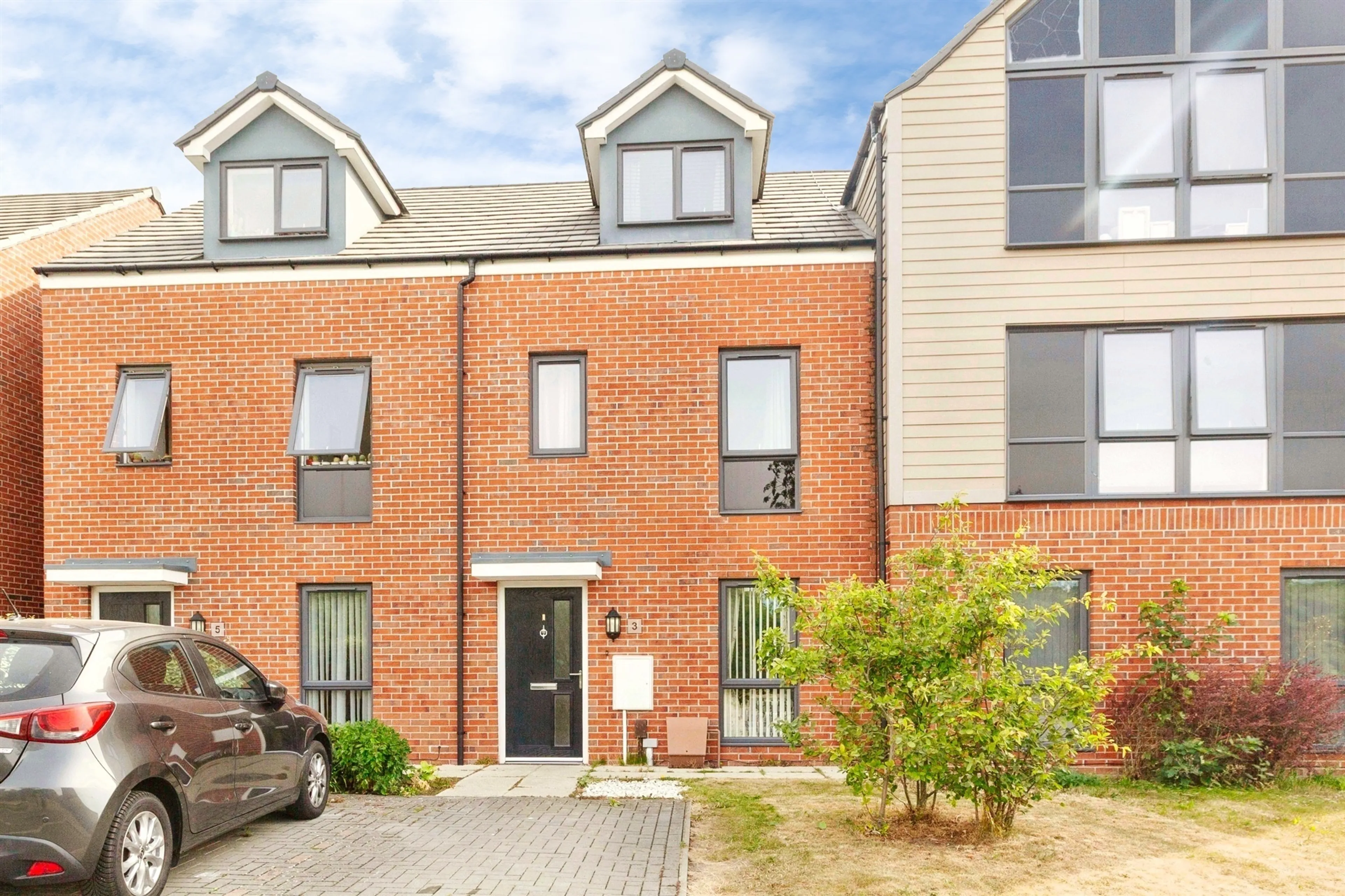 Property at Maris Lane, Leicester