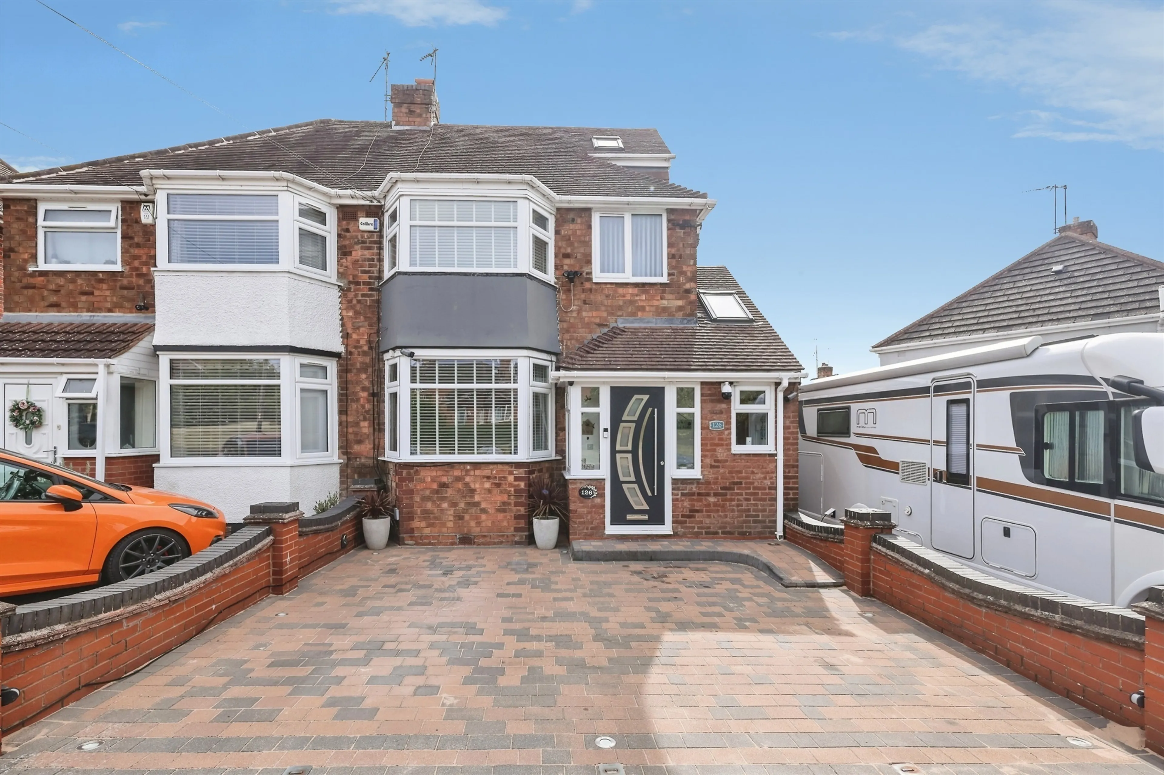 Property photo 0