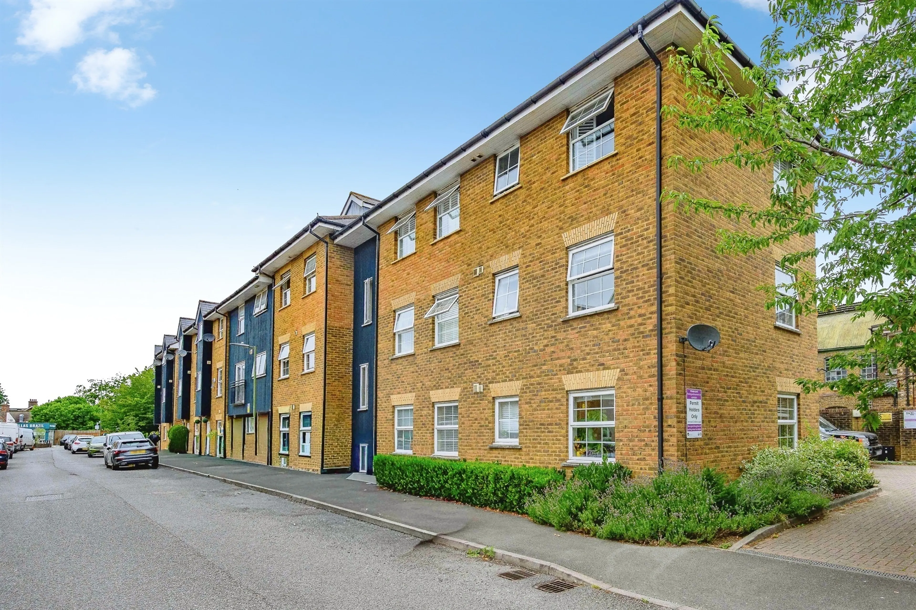 Property photo 0