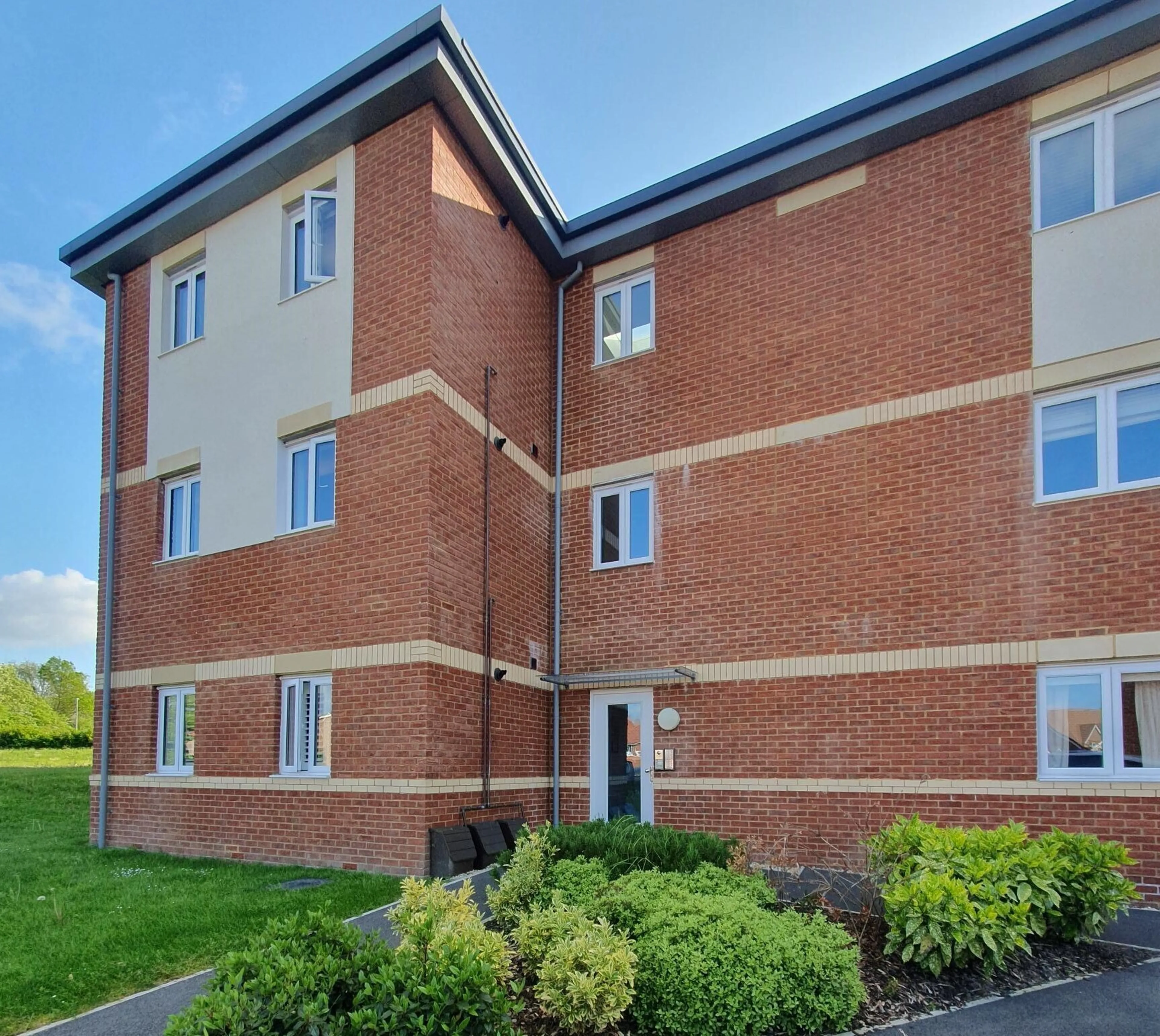 Property photo 0