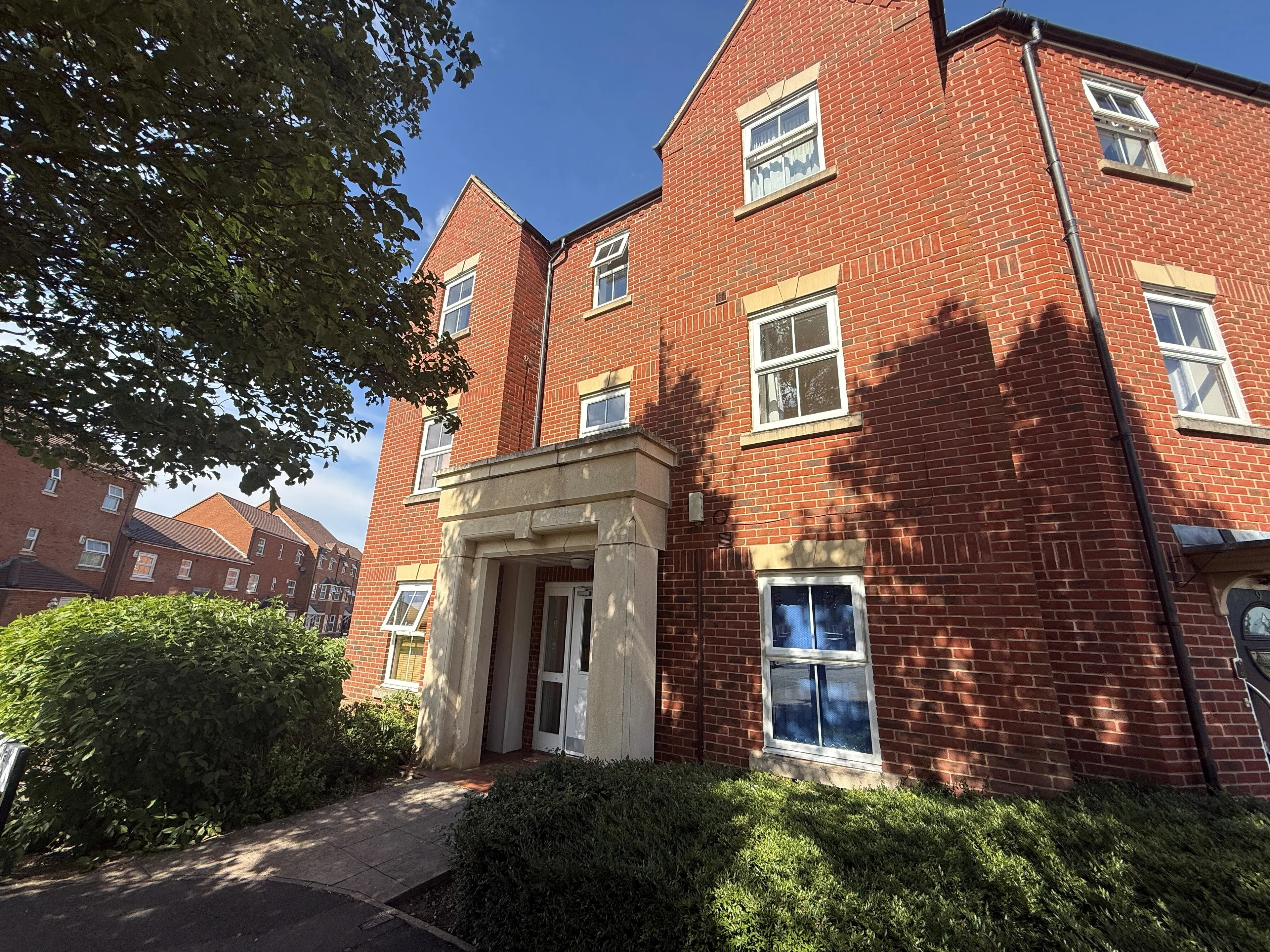 Property photo 0