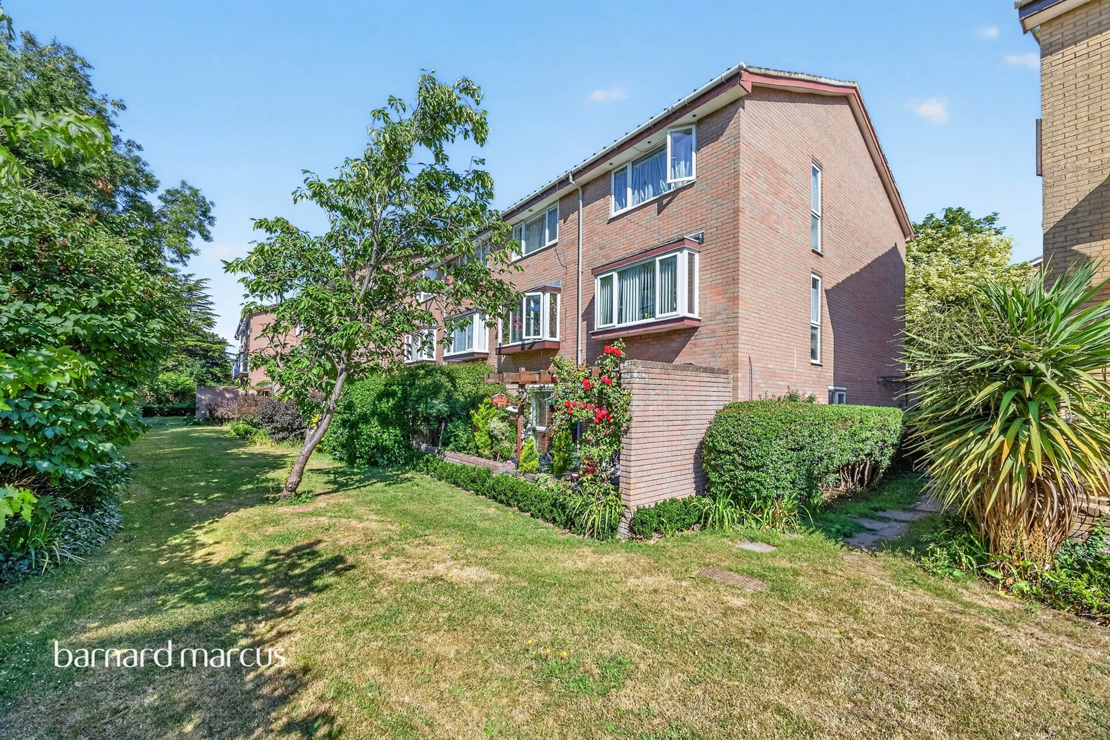 Property at Engadine Close, Croydon