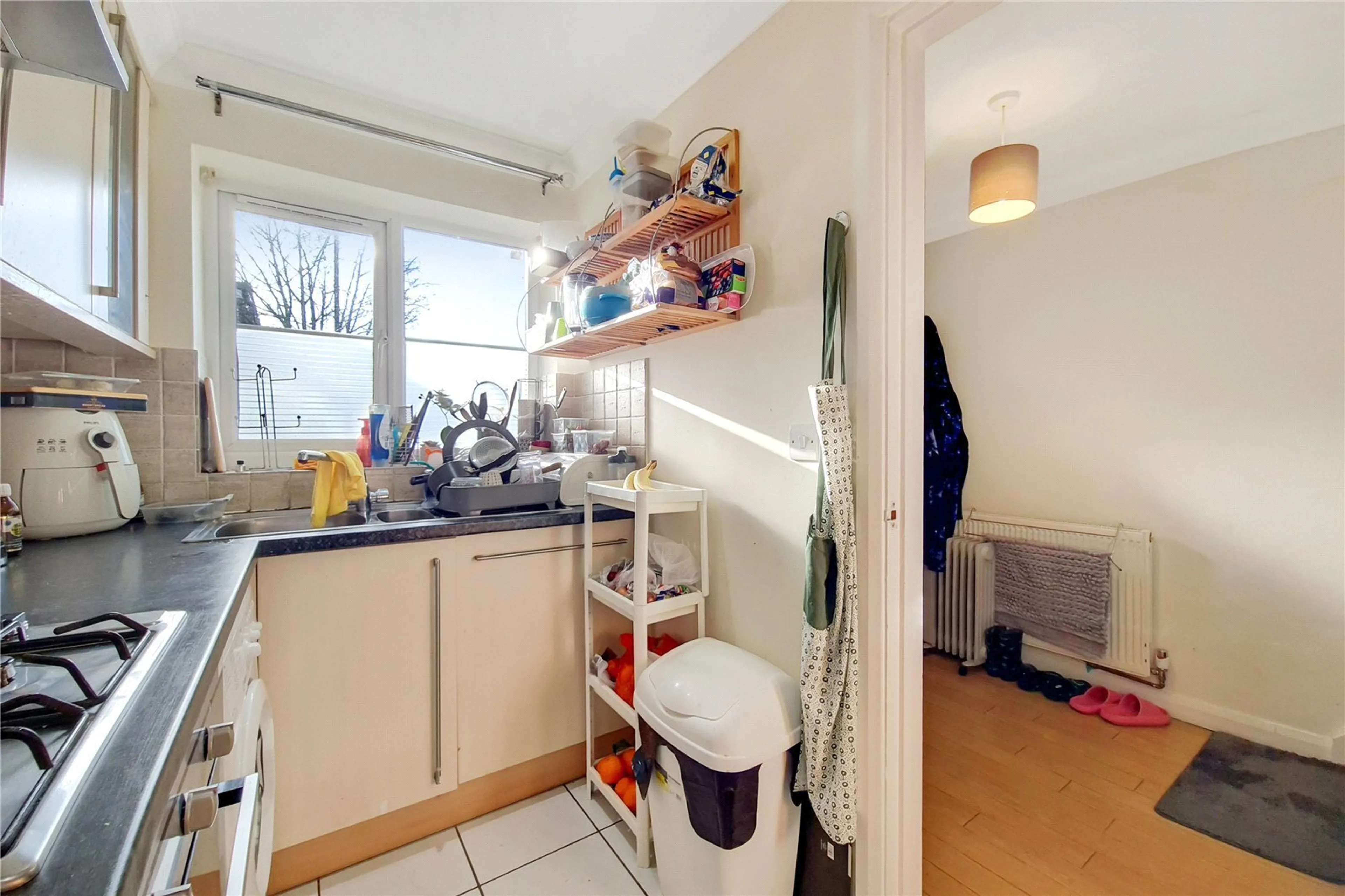 Photo 8