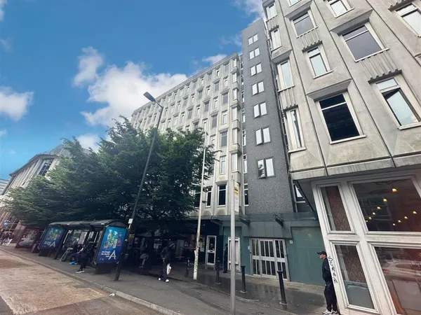 Chatsworth House, Lever Street, M1