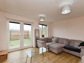 Kel Dennis Close, Eston, Middlesbrough thumb 3