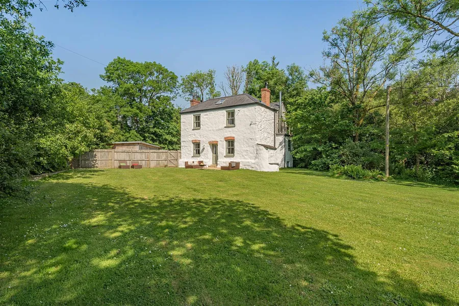 Property Image 27