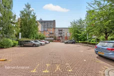 Hogarth Crescent, Croydon