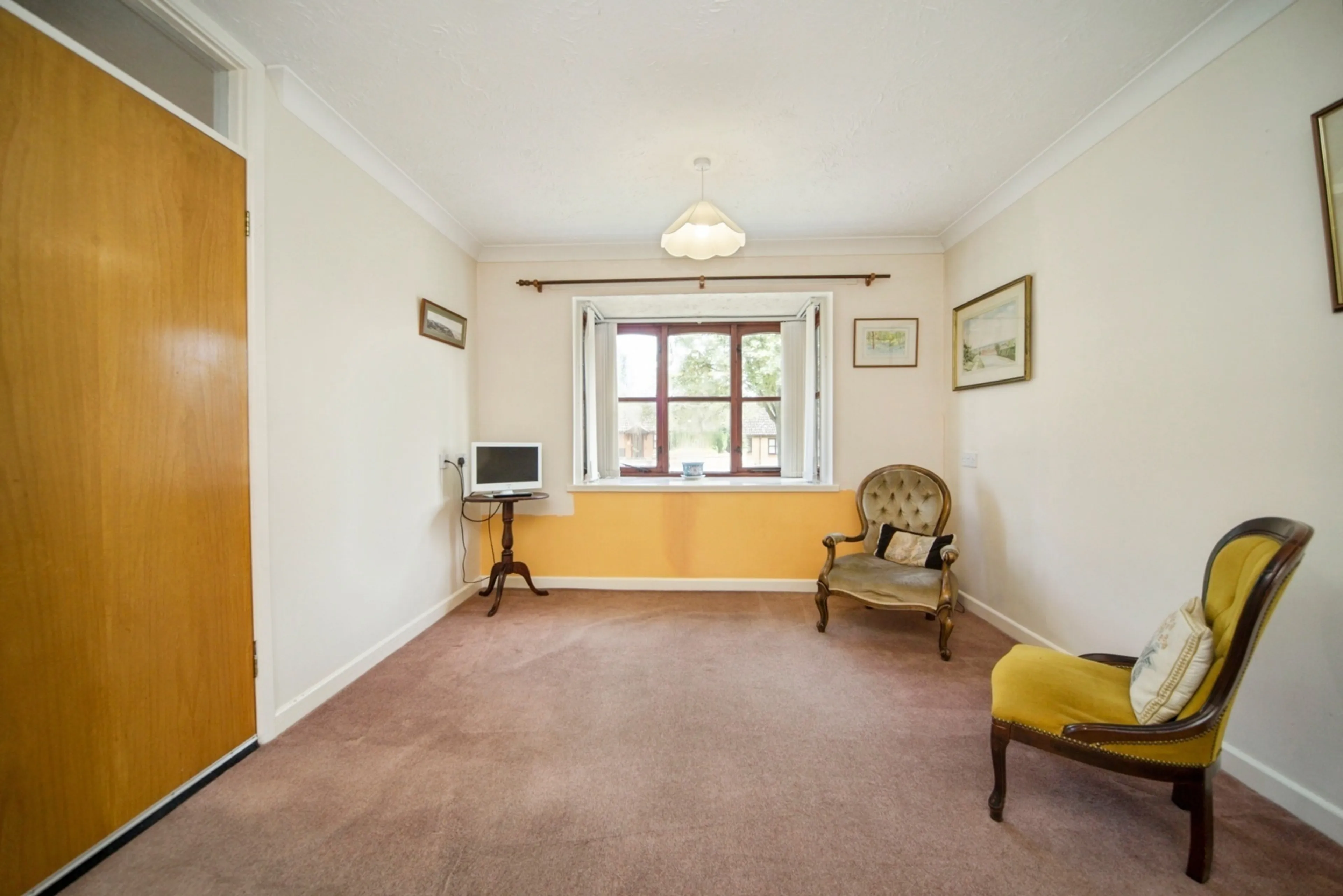 Property at Oaksmere Gardens, Evesham Close, Ipswich, Suffolk, IP2
