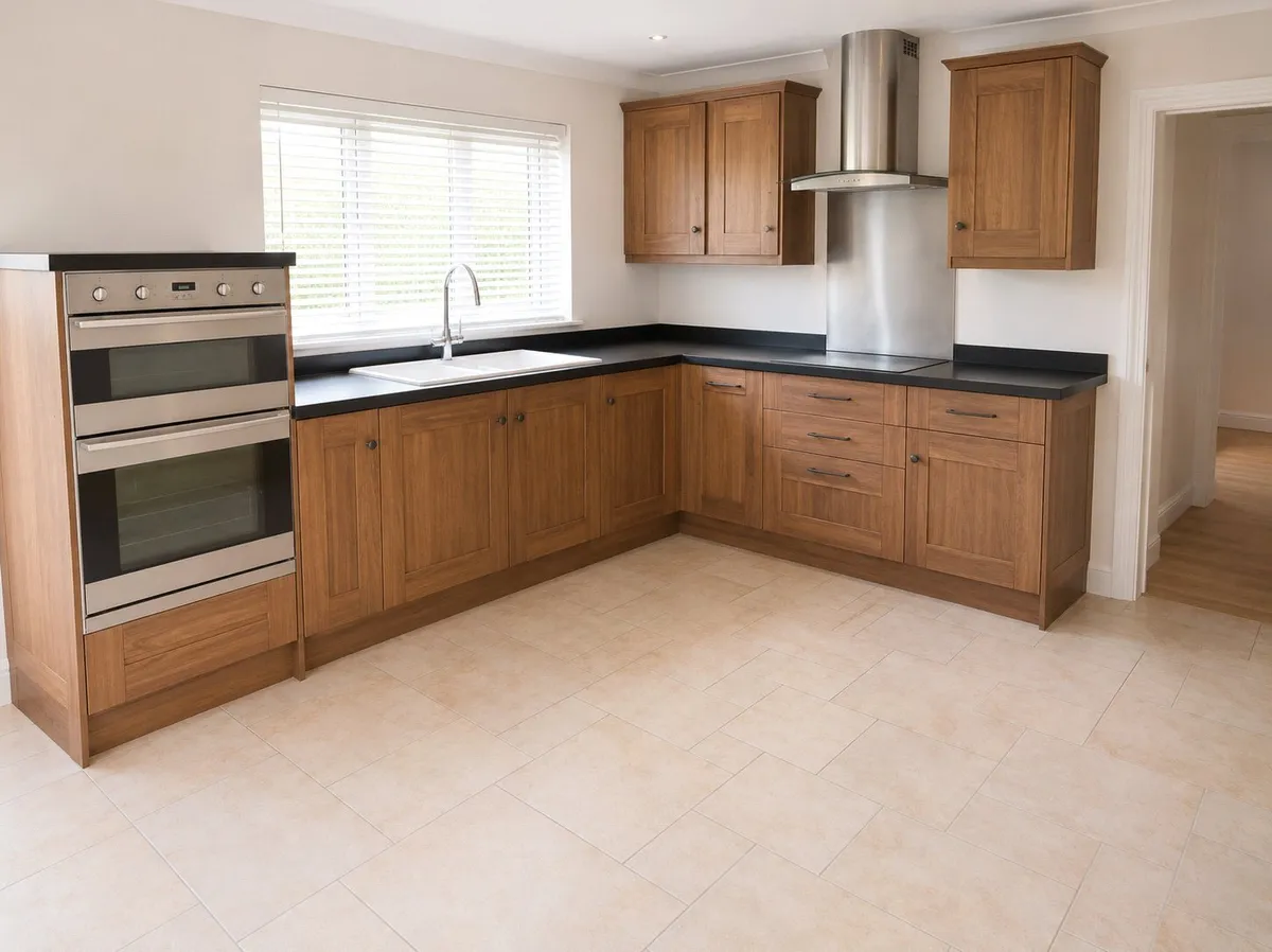 Station Road, Shipton-under-Wychwood, Chipping Norton, Oxfordshire, OX7