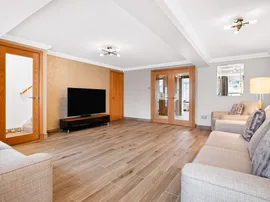 Morriston Crescent, Renfrew thumb 3