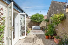 Bath Road, Atworth, Melksham
