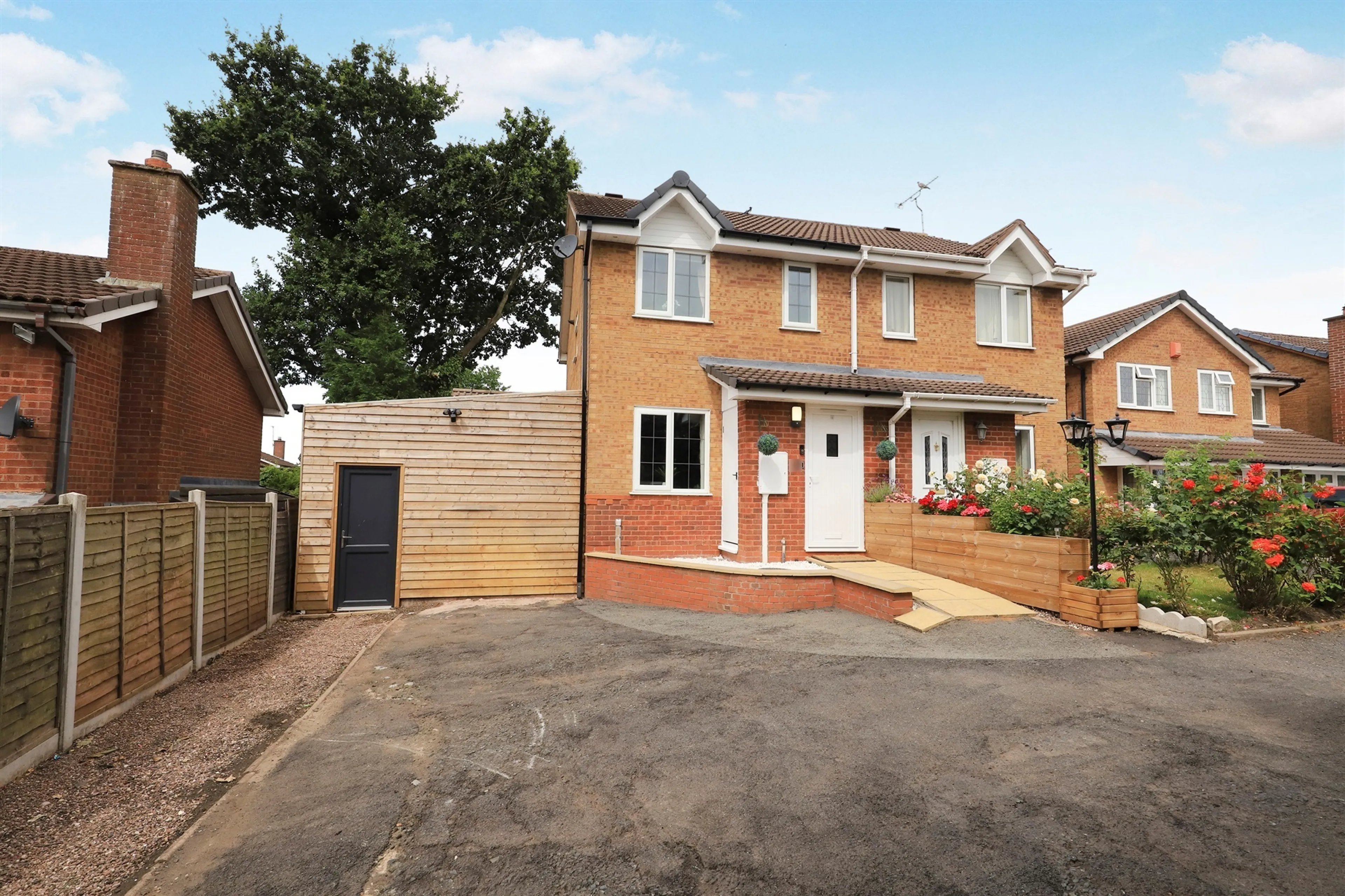 Property photo 0
