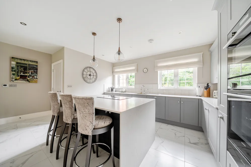 153 Amersham Road, Beaconsfield, HP9 photo 10
