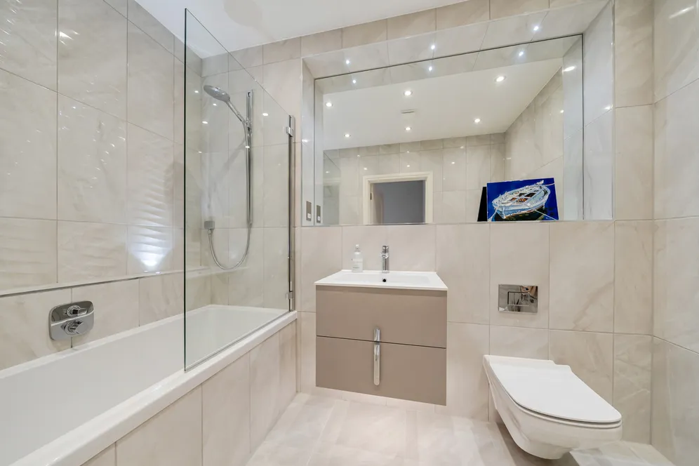 153 Amersham Road, Beaconsfield, HP9 photo 11
