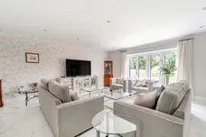 153 Amersham Road, Beaconsfield, HP9 photo 12