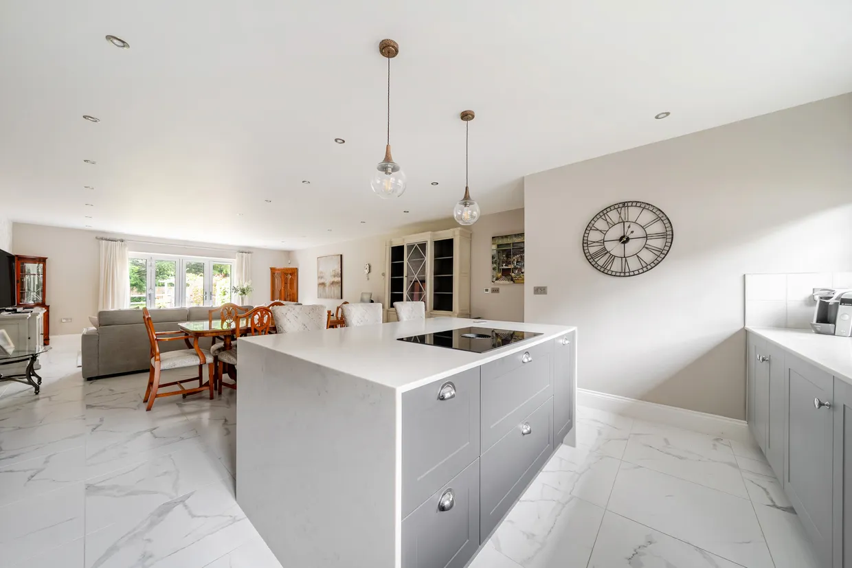 153 Amersham Road, Beaconsfield, HP9 photo 21