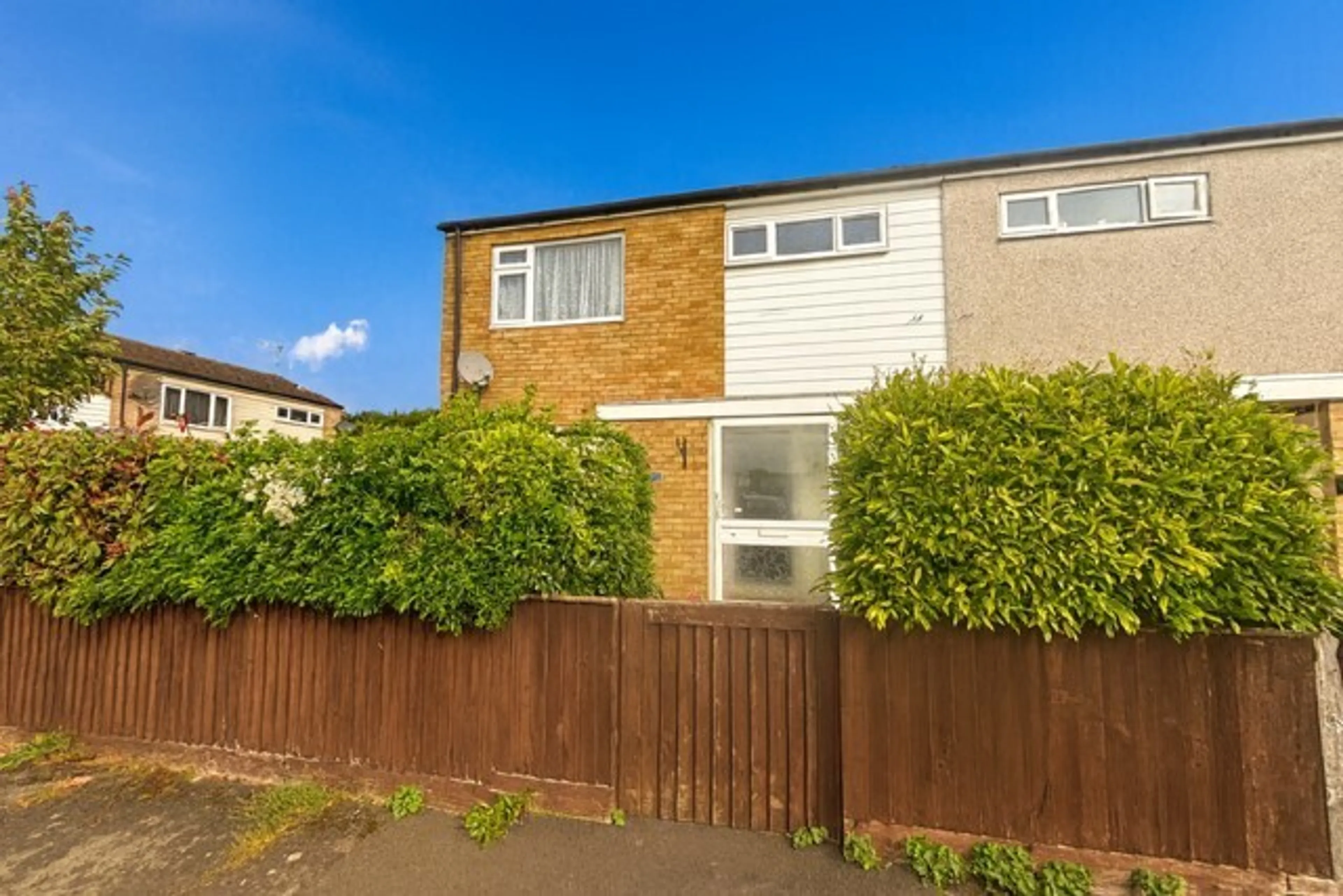 Property photo 0