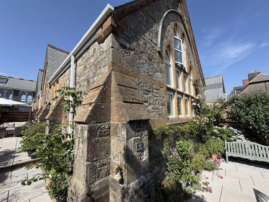Property Image 4