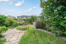 Borovere Gardens, Alton, GU34 photo 2