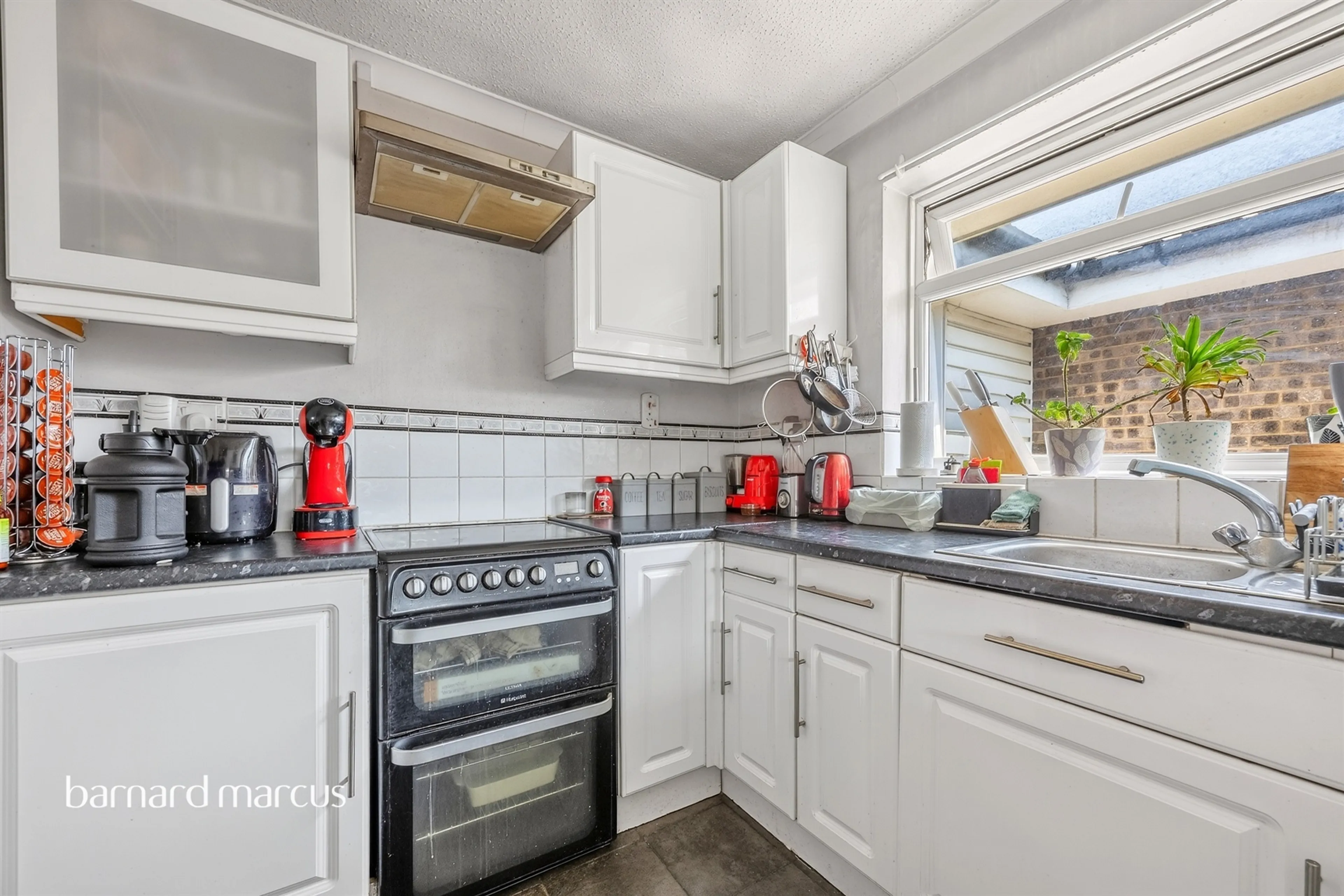 Property at Mortlake Close, Croydon
