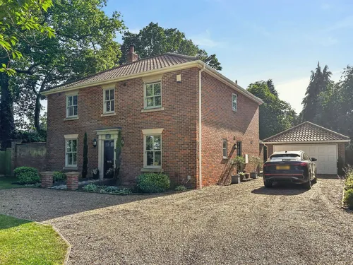 Newton Road, Hainford, Norwichphoto