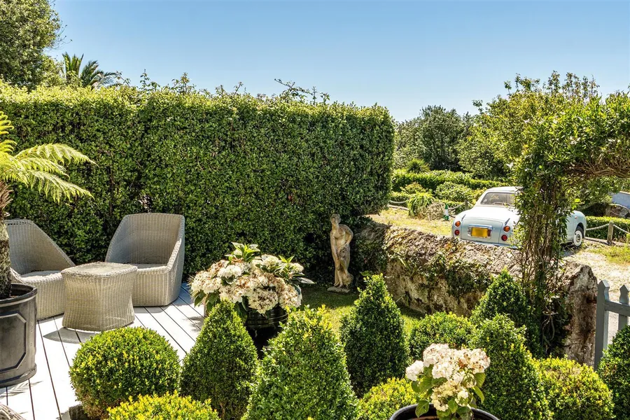 Property Image 28