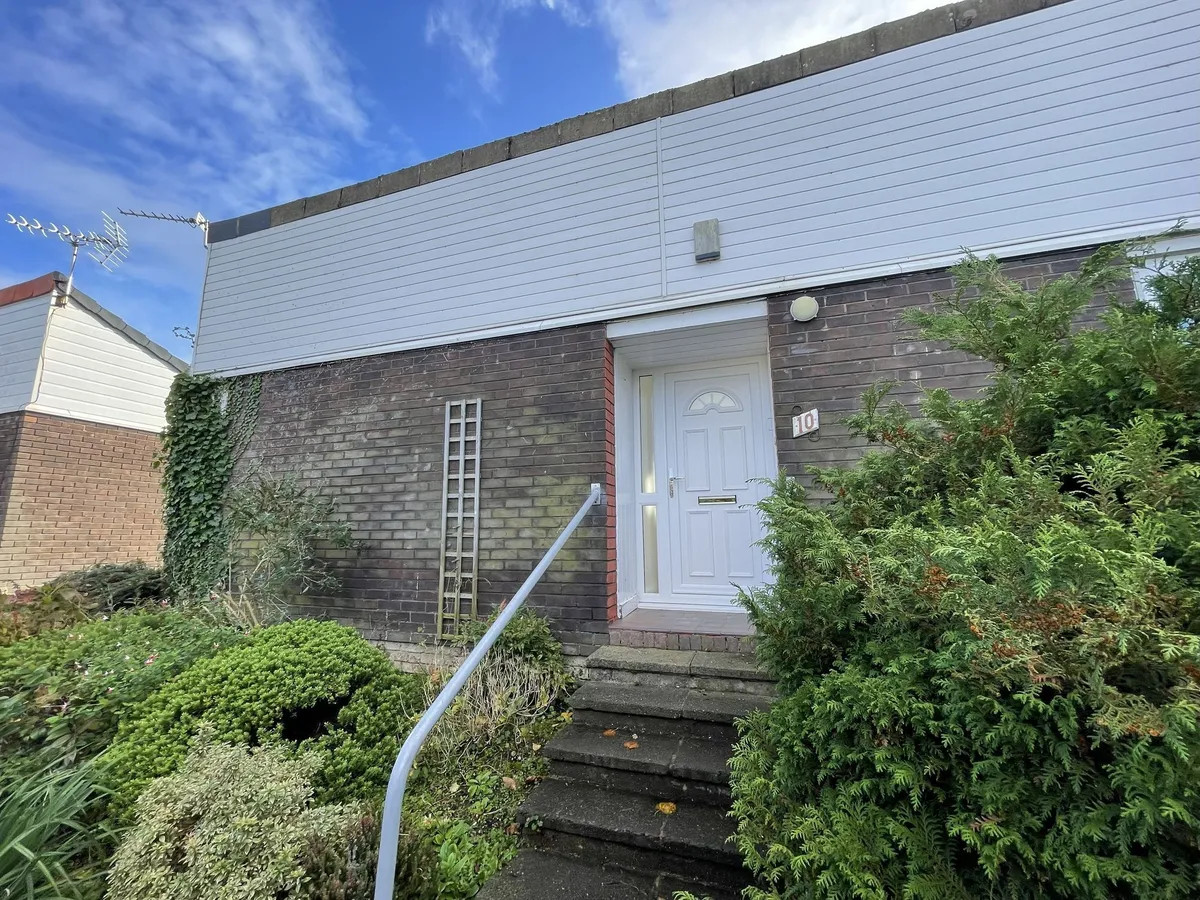 Roman Close, Castlefields, WA7