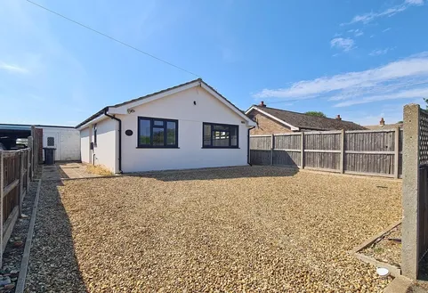 Sharon Close, Felmingham