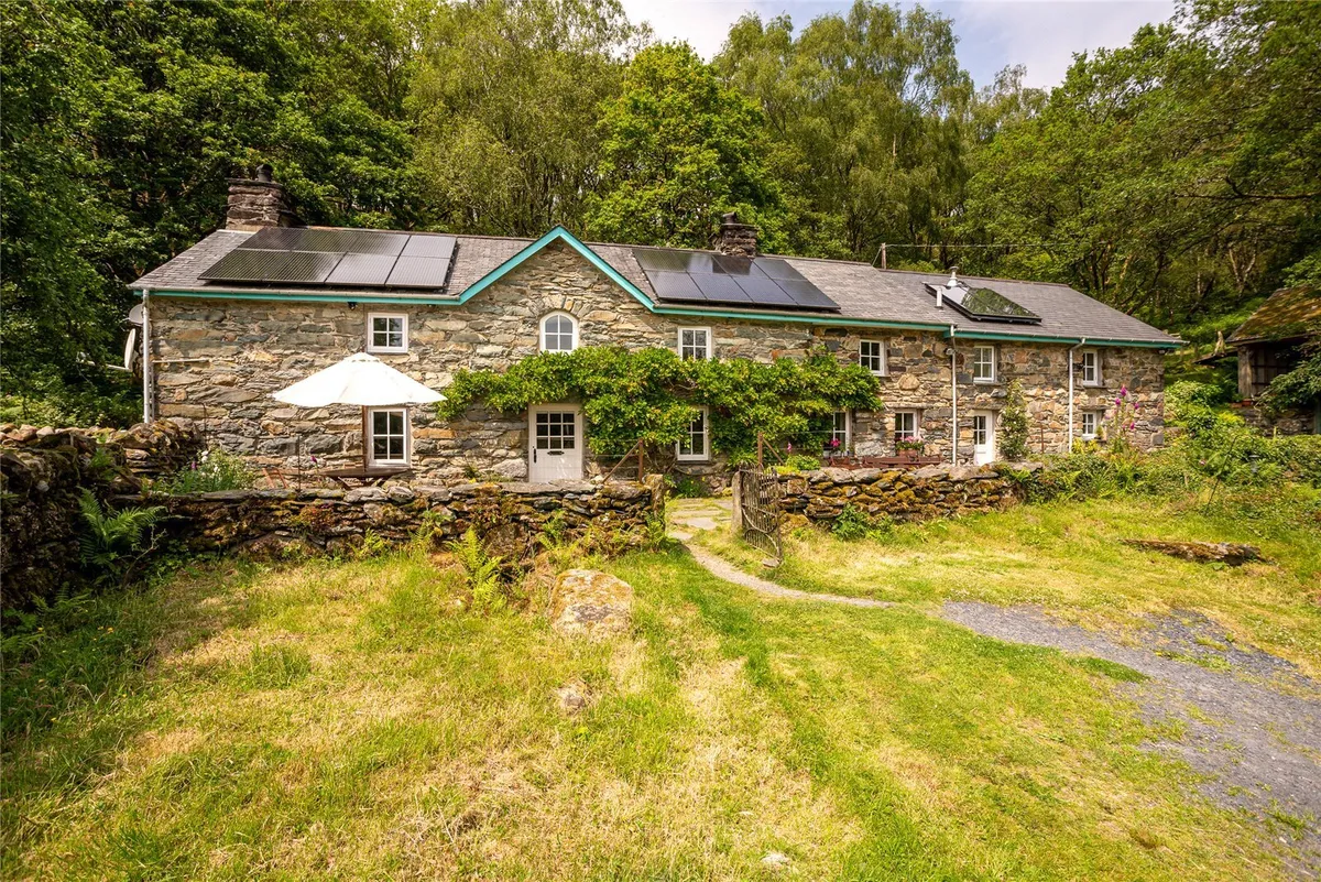 Nantmor, Caernarfon, Gwynedd, LL55