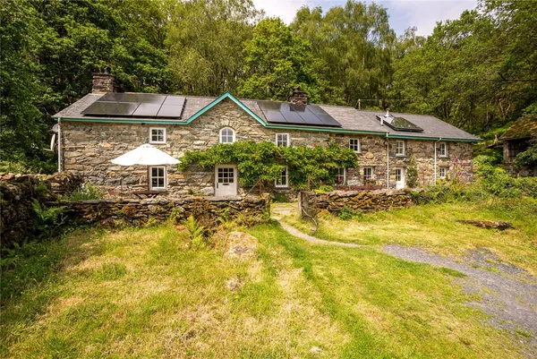 Nantmor, Caernarfon, Gwynedd, LL55