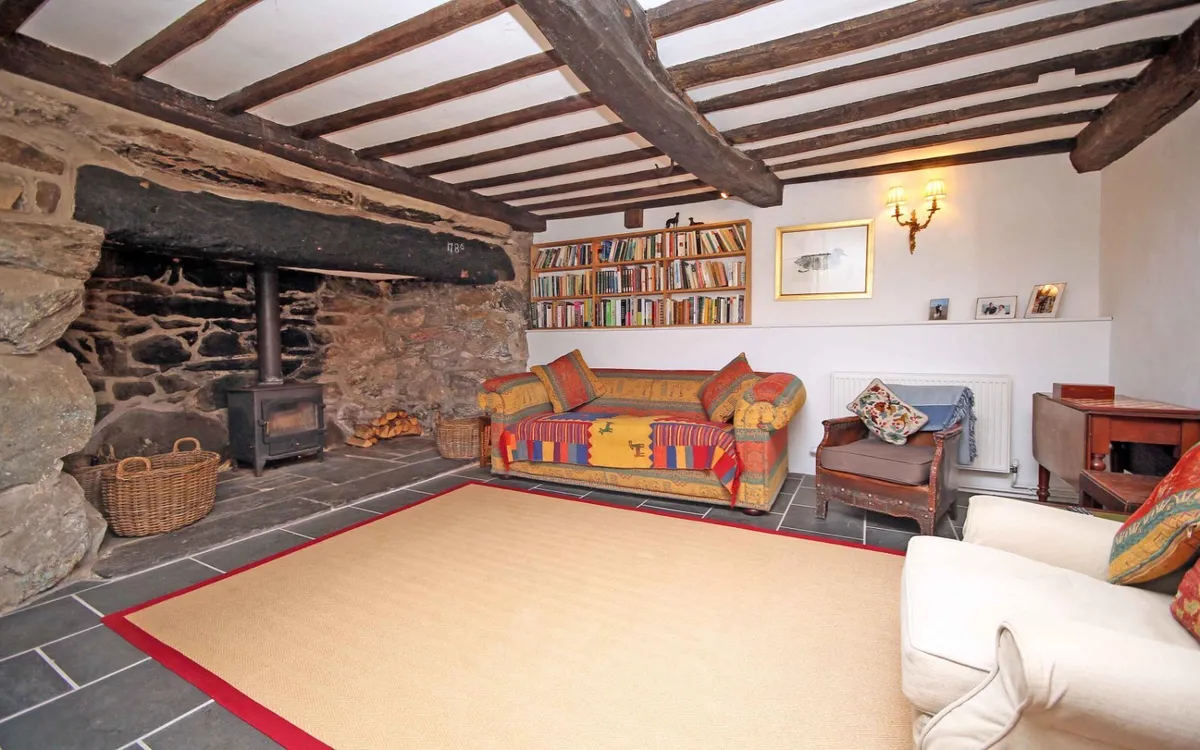 Nantmor, Caernarfon, Gwynedd, LL55