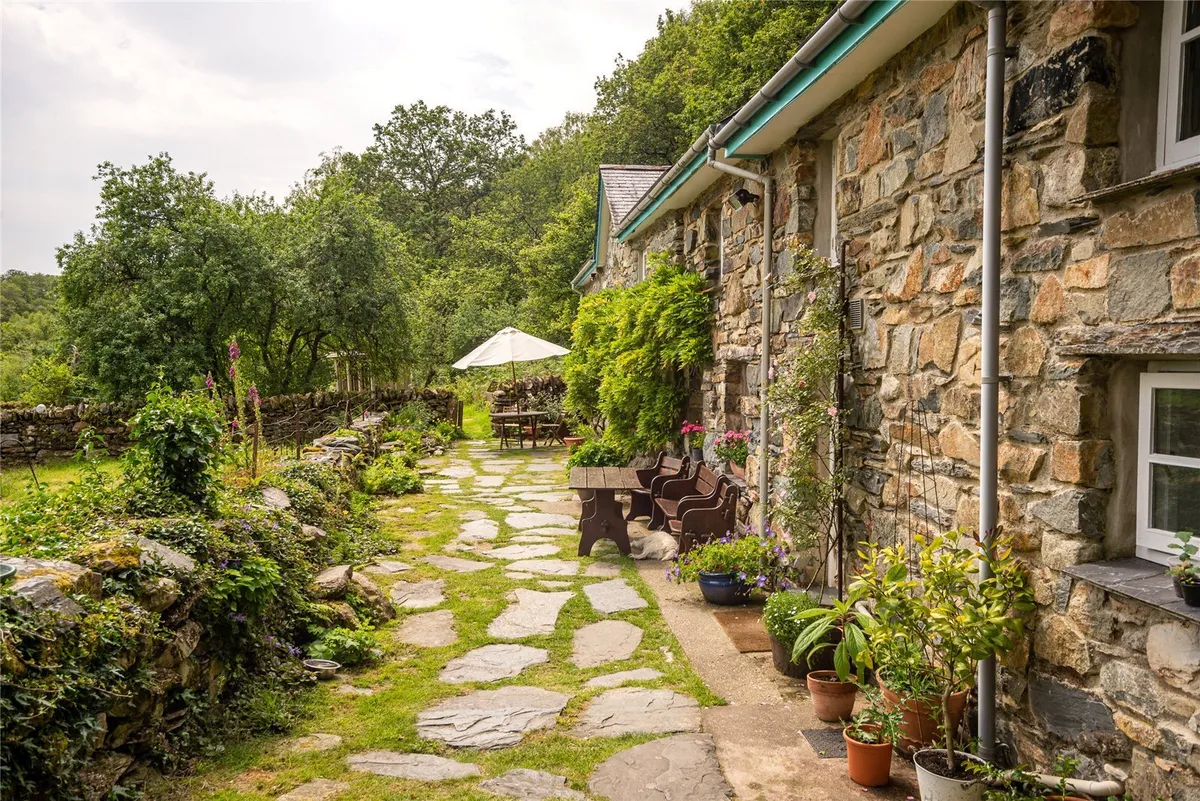 Nantmor, Caernarfon, Gwynedd, LL55