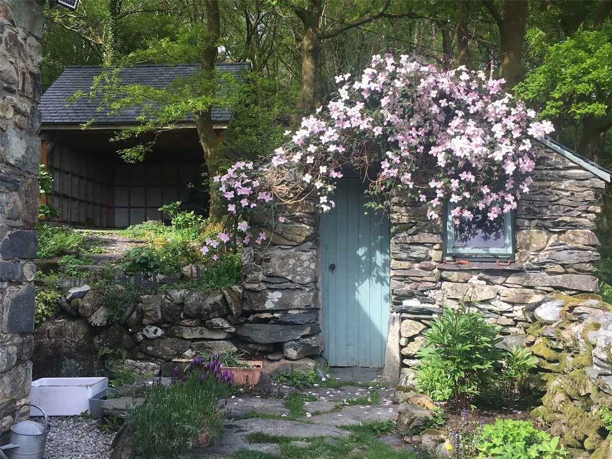 Nantmor, Caernarfon, Gwynedd, LL55