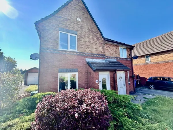 Coltsfoot Drive, Chorley
