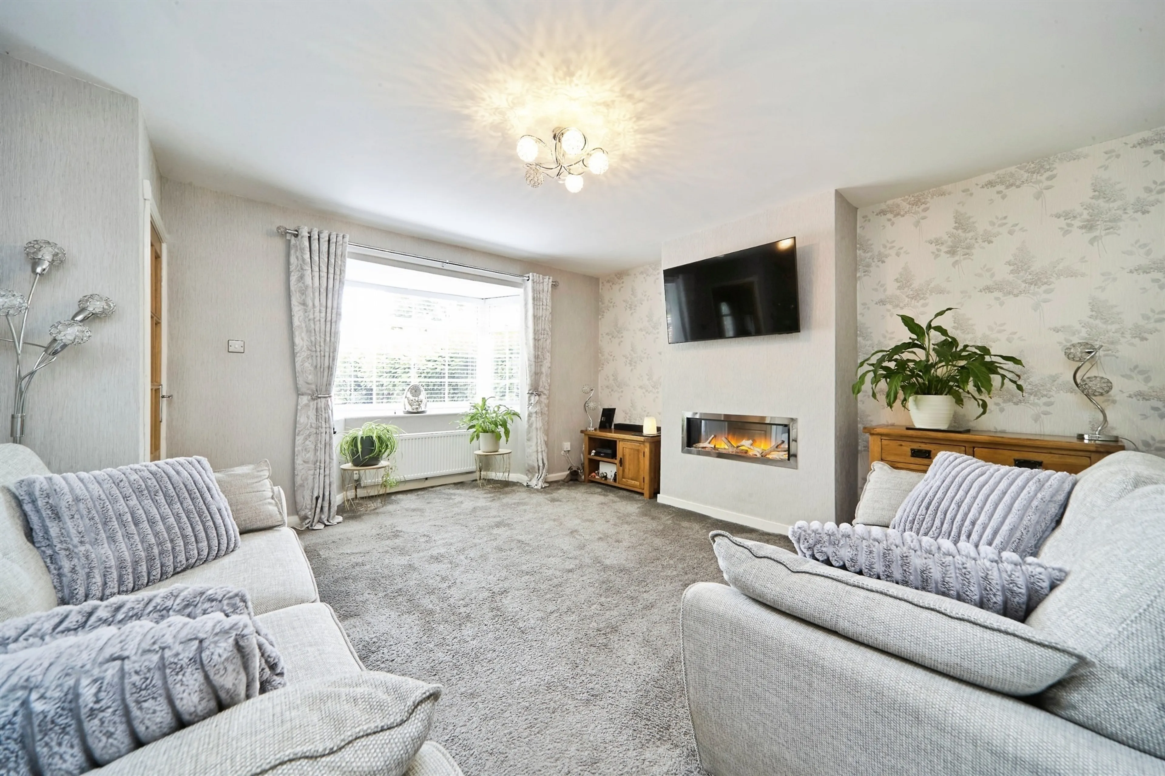 Property at Wykebeck Valley Road, Leeds