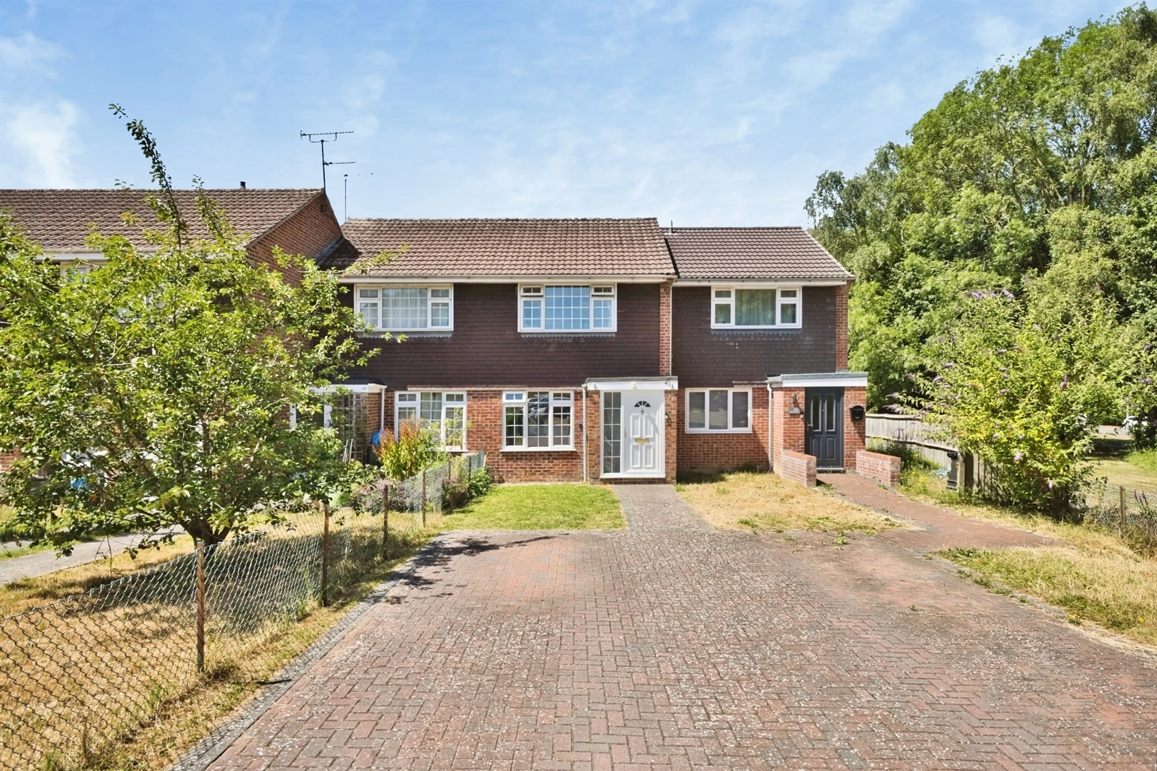 Property photo 0