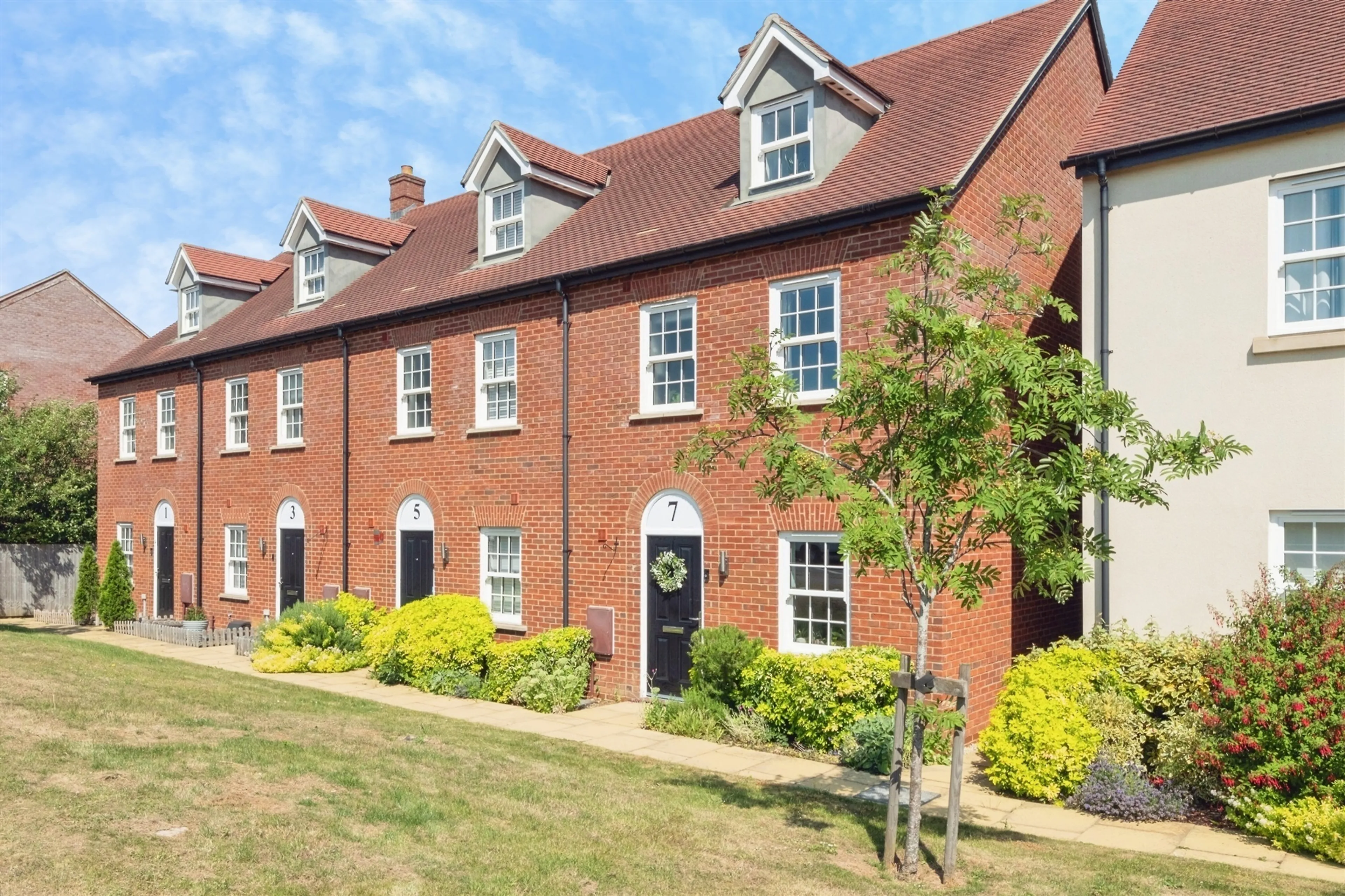 Property photo 0