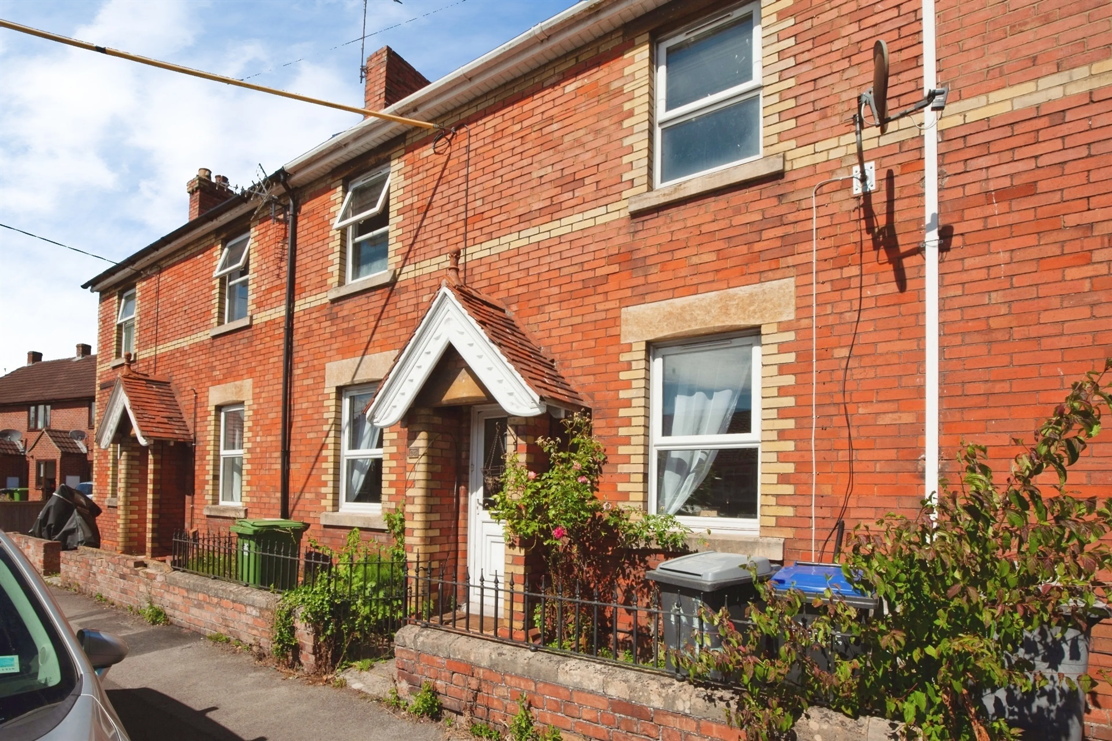 Property photo 0