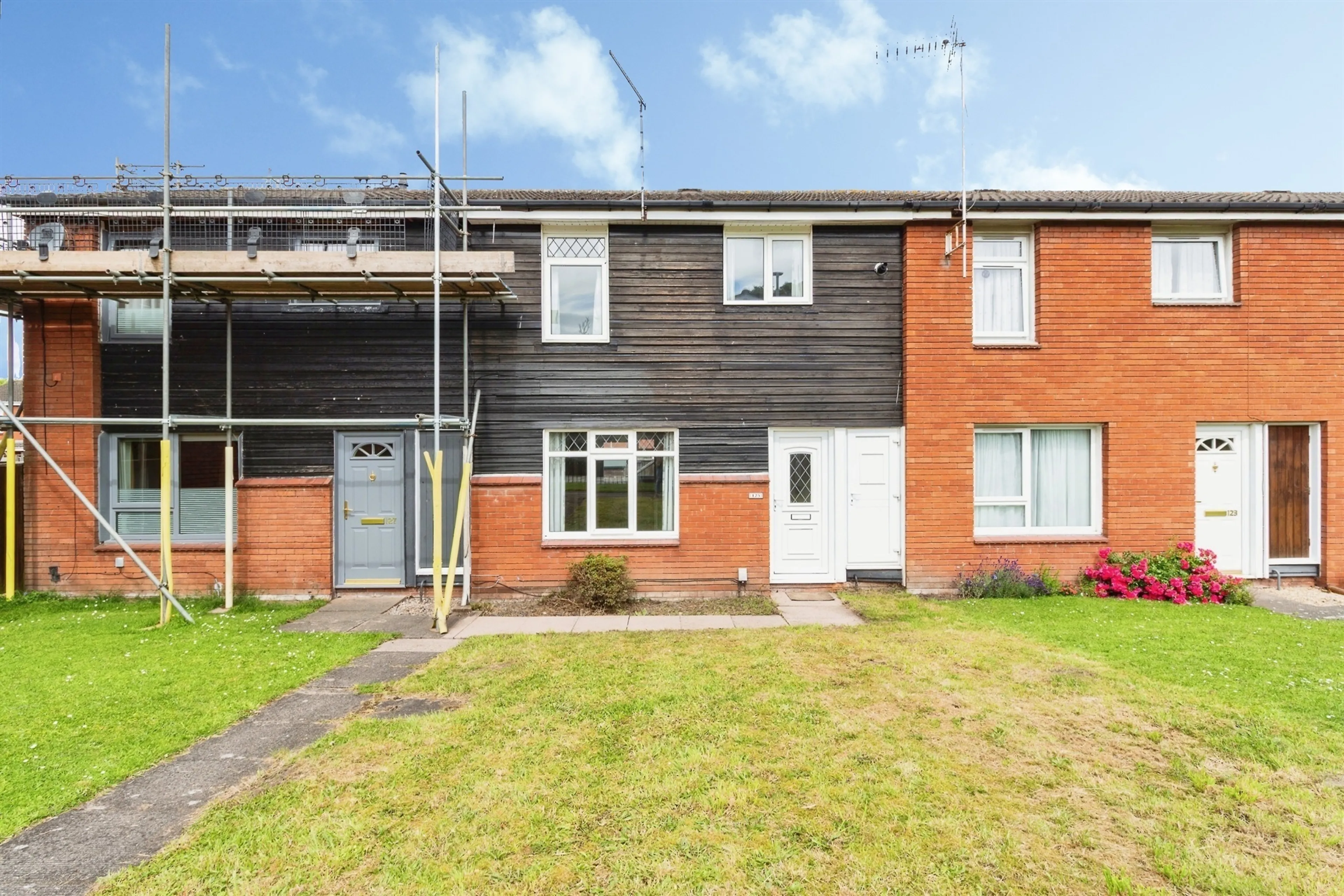 Property photo 0