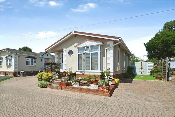 Beverley Park, Warden Road, Eastchurc...