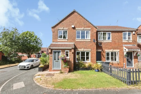 Brecon Avenue, Worcester, Worcestersh...