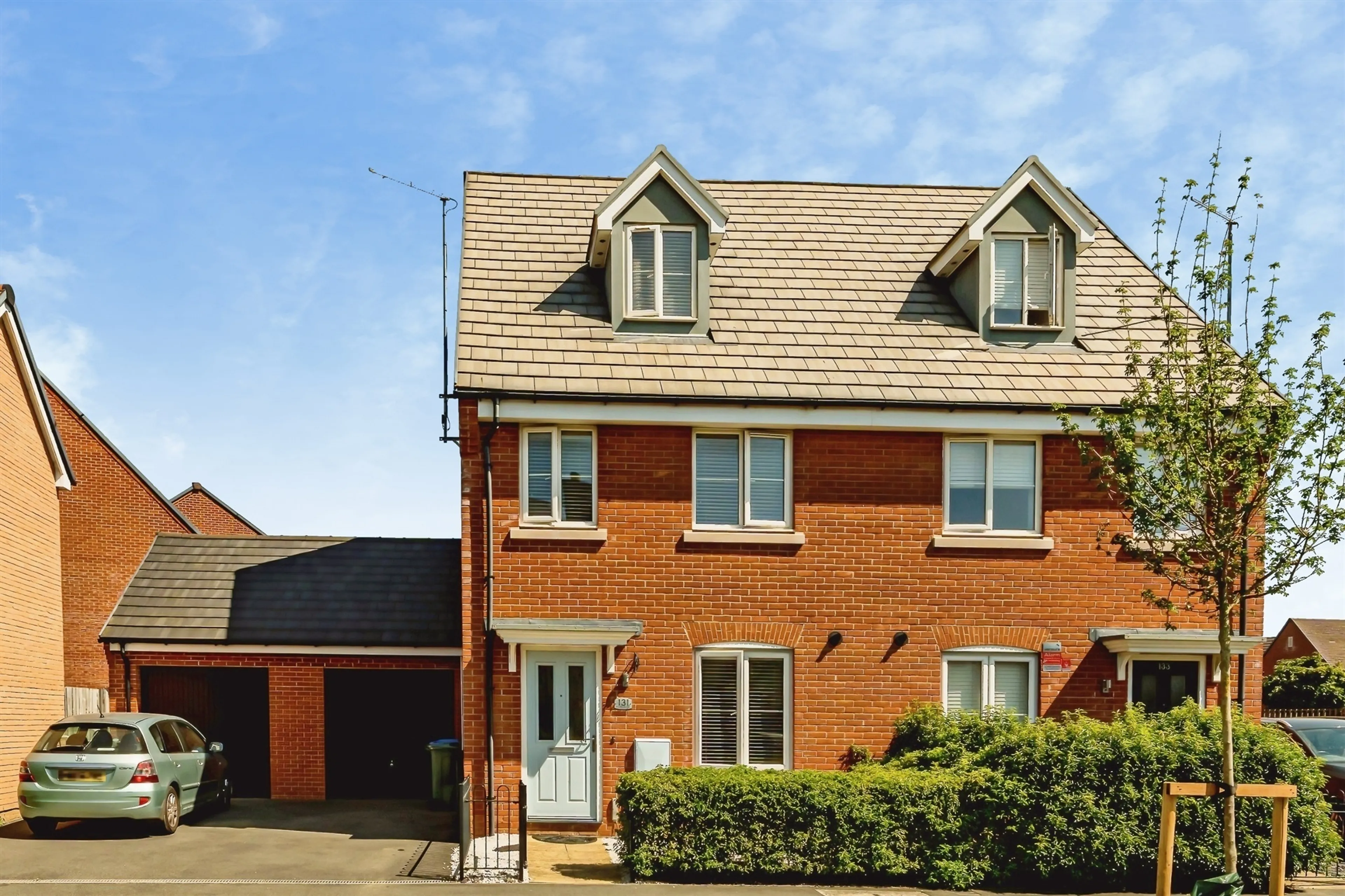 Property photo 0