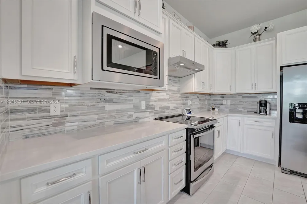 21982 CANADENSIS CIR, Boca Raton, FL 33428