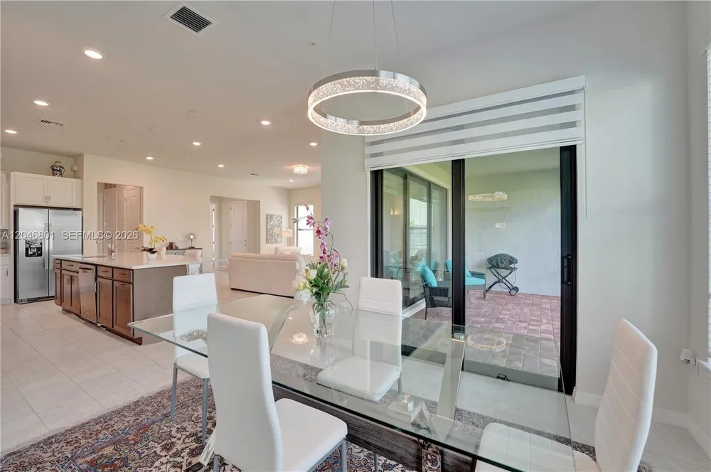21982 CANADENSIS CIR, Boca Raton, FL 33428