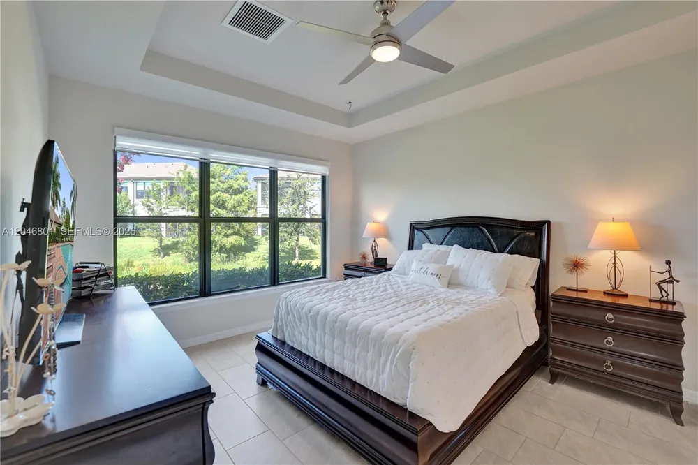 21982 CANADENSIS CIR, Boca Raton, FL 33428