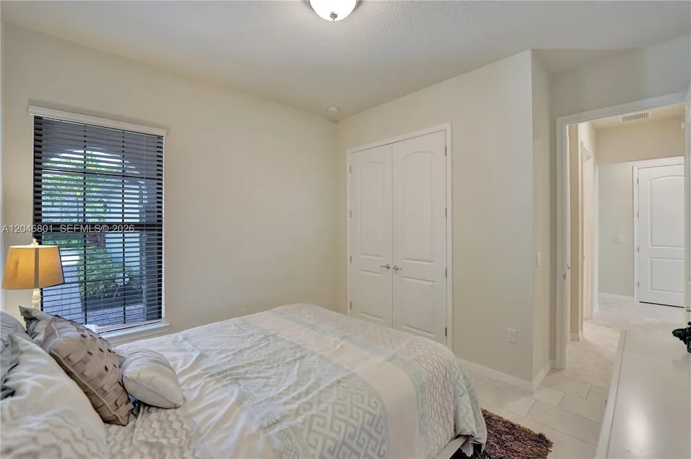 21982 CANADENSIS CIR, Boca Raton, FL 33428