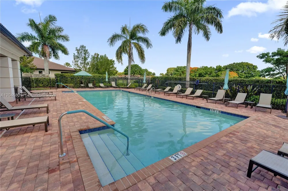 21982 CANADENSIS CIR, Boca Raton, FL 33428