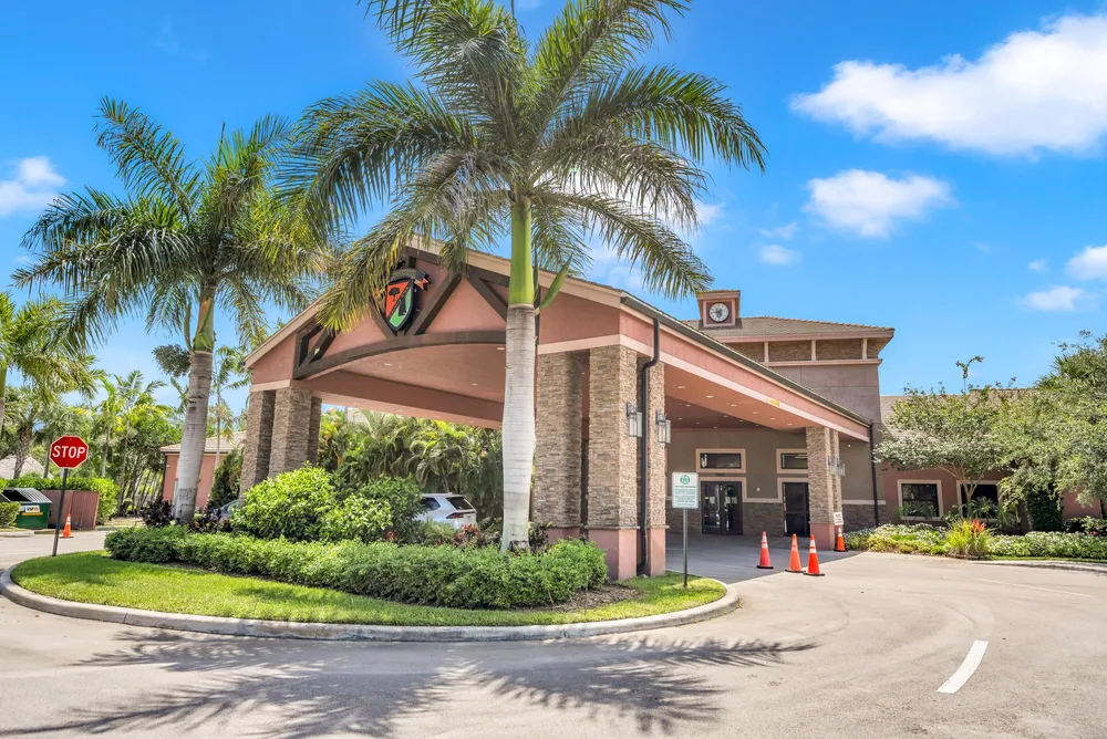 8028 NW 78th St, Tamarac, FL 33321