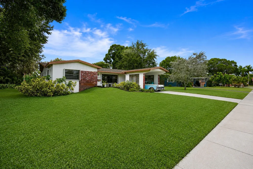 3358 SW 16th Ct, Fort Lauderdale, FL 33312