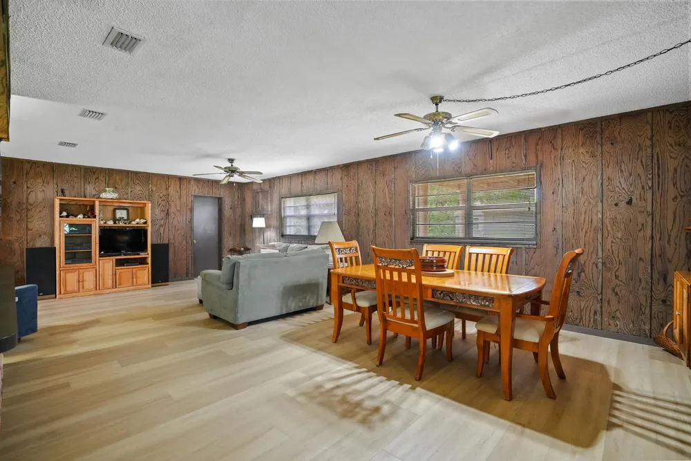 3358 SW 16th Ct, Fort Lauderdale, FL 33312